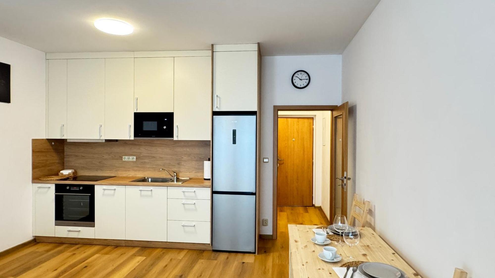 Riverside Apartment Praha Bagian luar foto