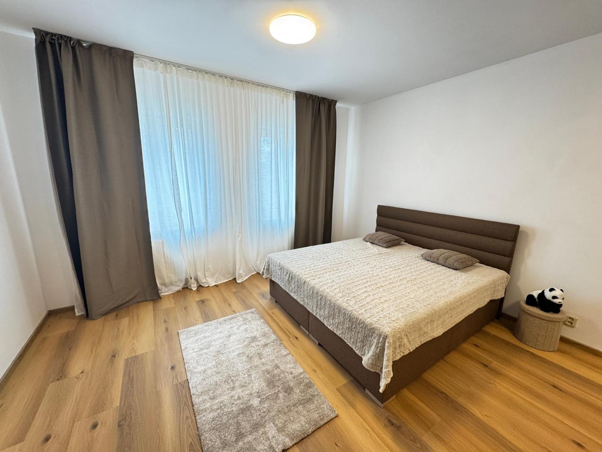 Riverside Apartment Praha Bagian luar foto