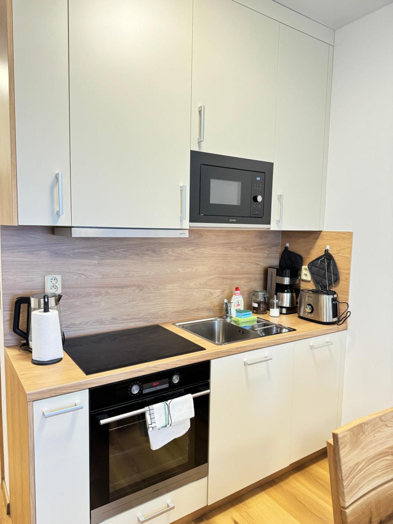 Riverside Apartment Praha Bagian luar foto