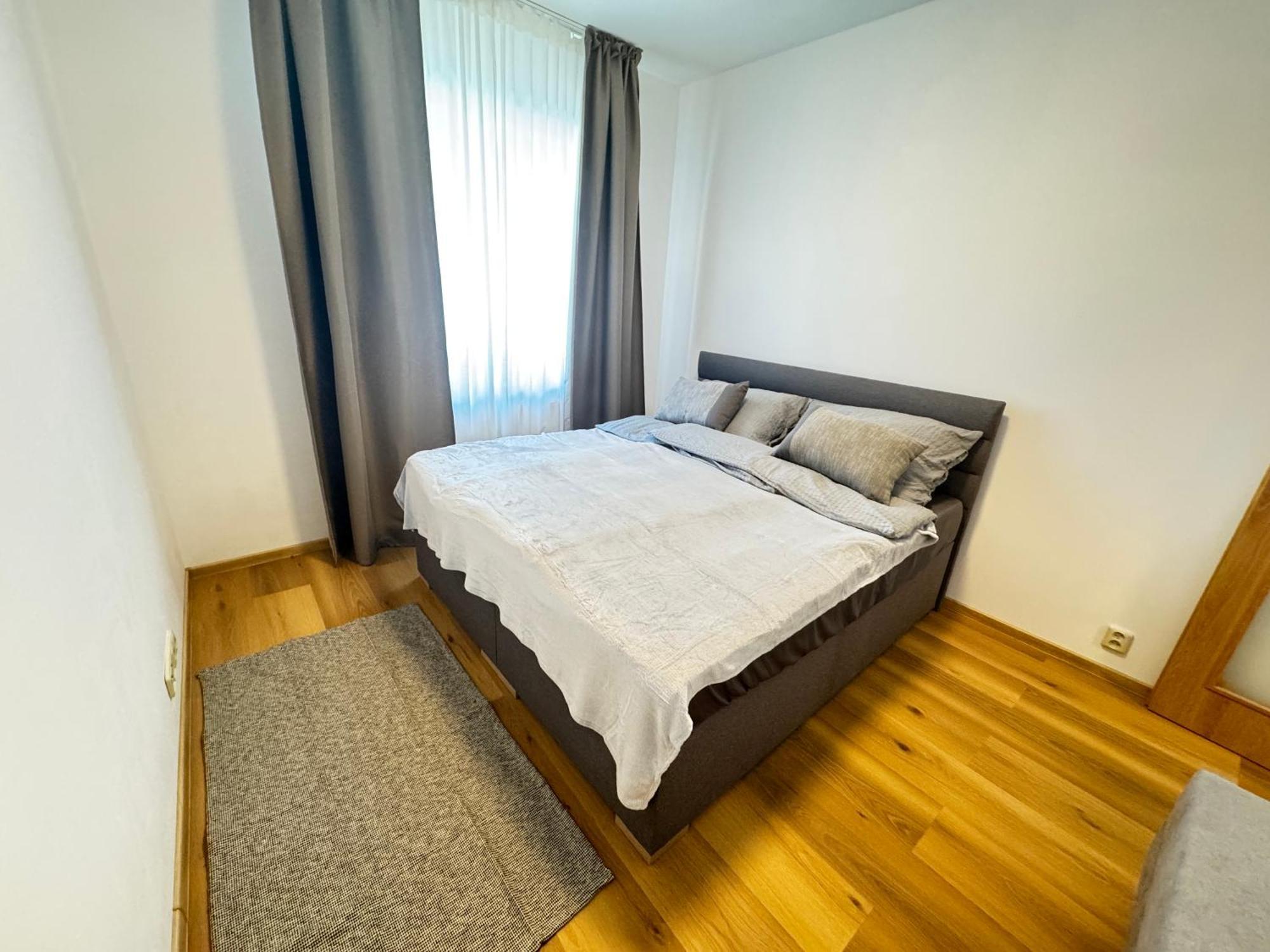 Riverside Apartment Praha Bagian luar foto