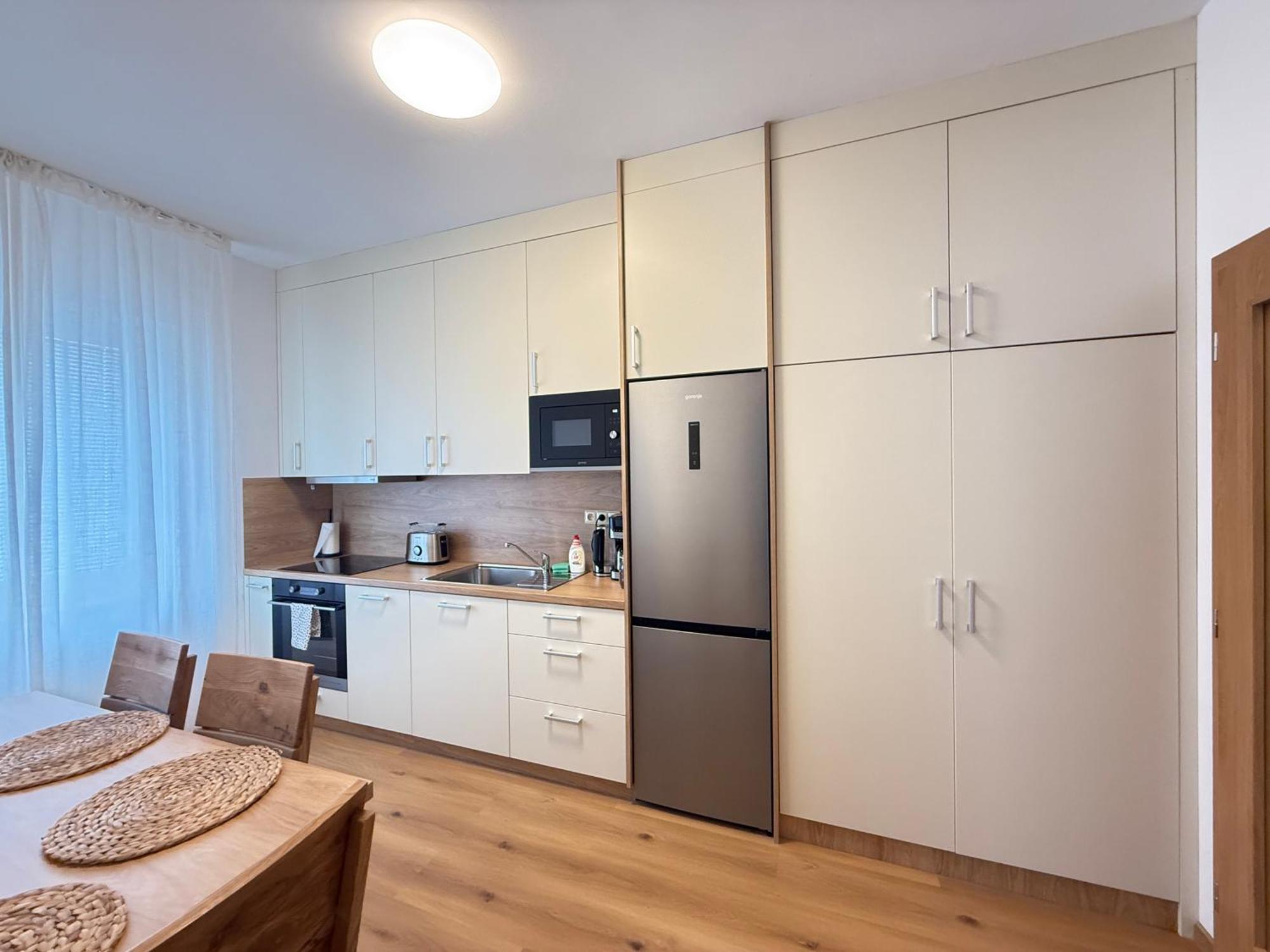 Riverside Apartment Praha Bagian luar foto