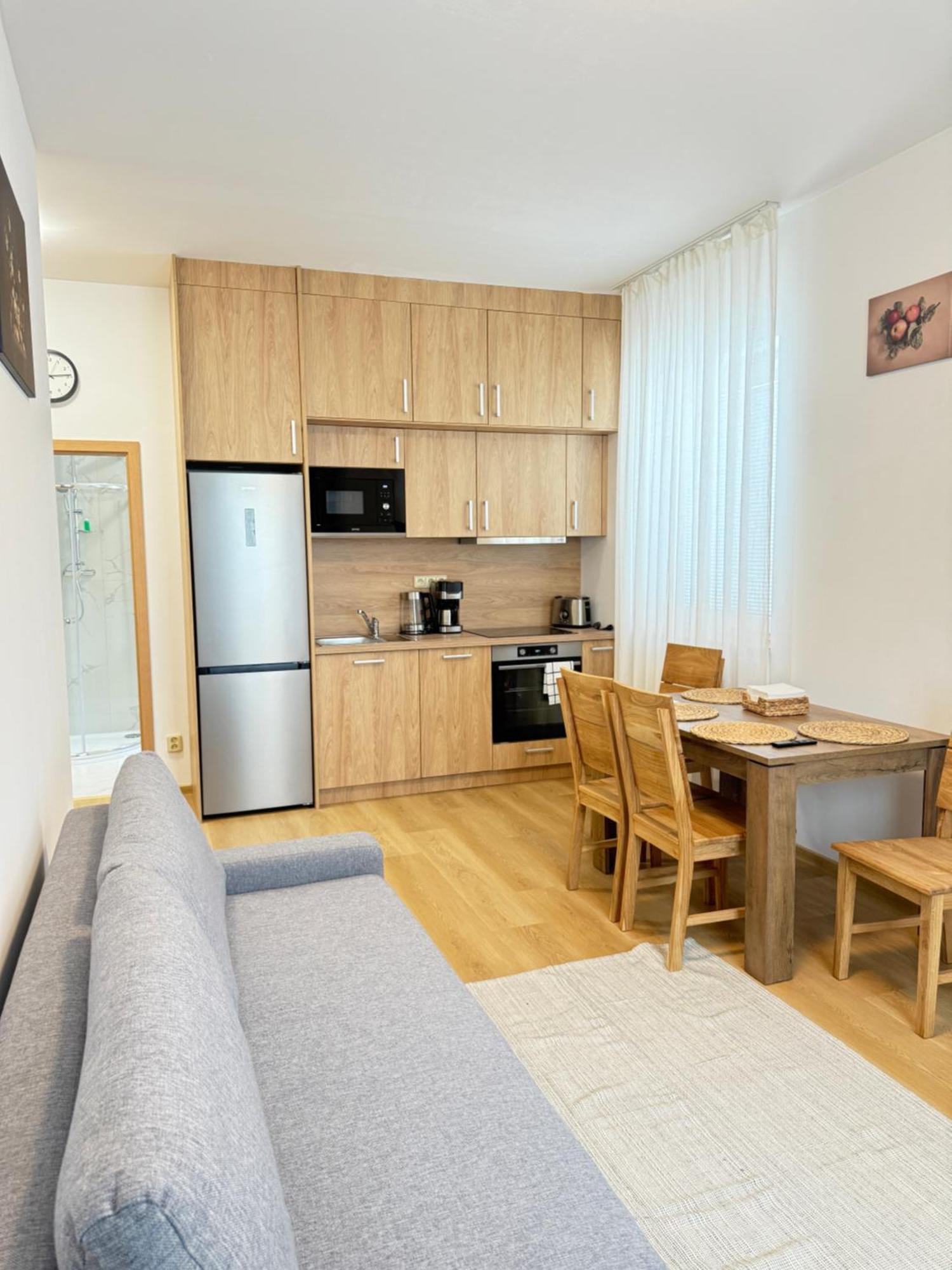 Riverside Apartment Praha Bagian luar foto