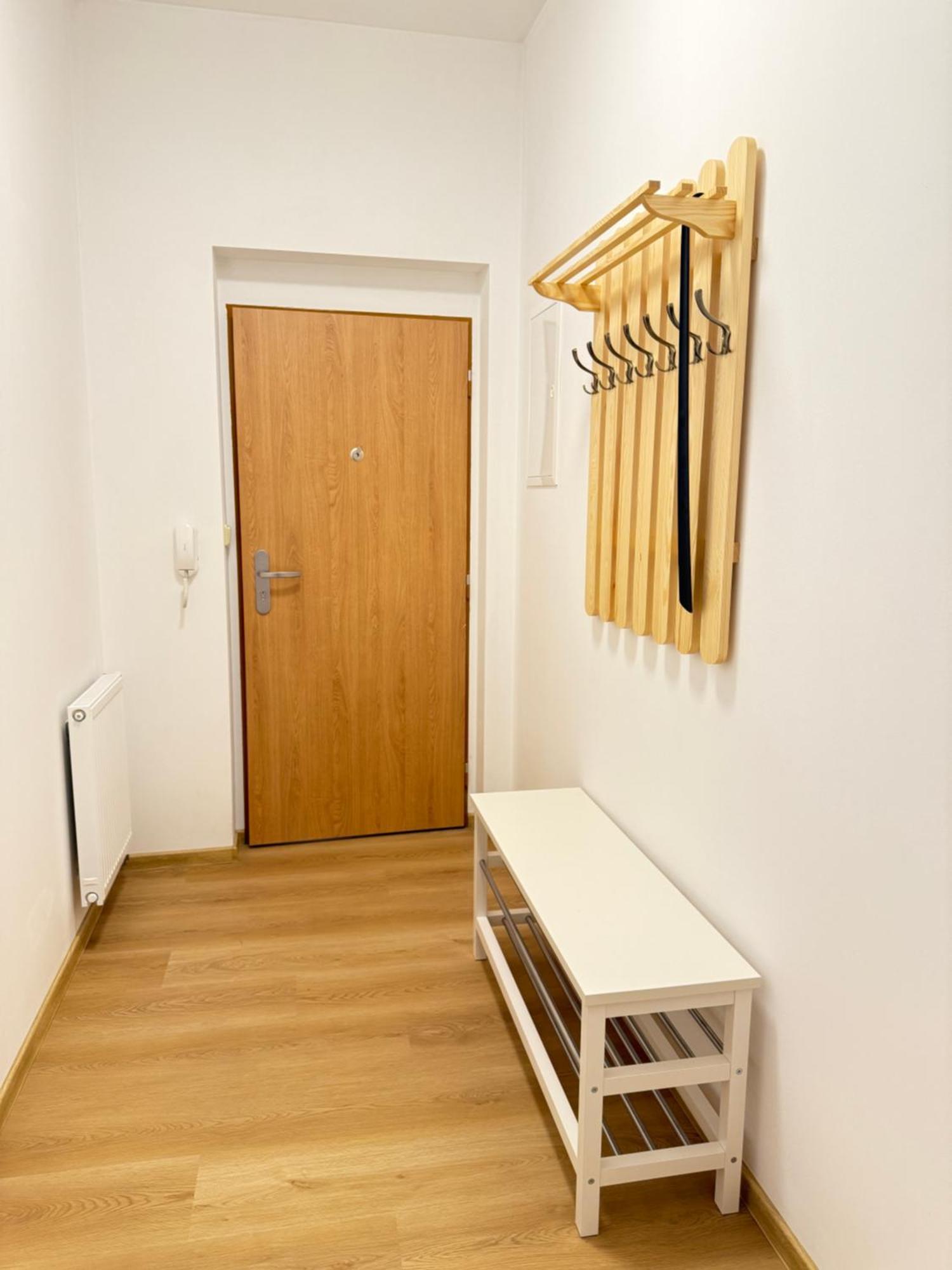 Riverside Apartment Praha Bagian luar foto