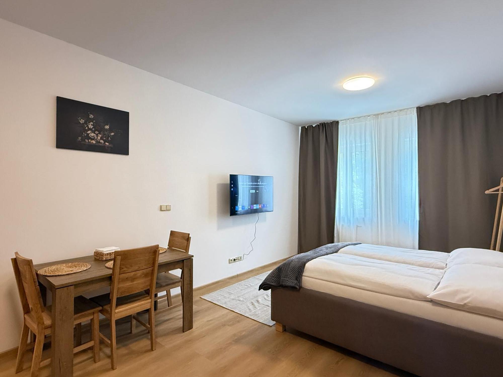 Riverside Apartment Praha Bagian luar foto